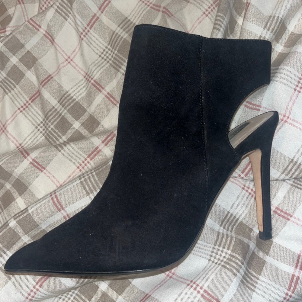 Zara Black Suede Pointed Stiletto Cutout Booties - Picture 3 of 6